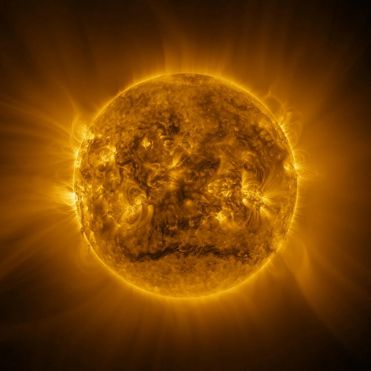 Five years into its mission, Solar Orbiter stuns again with this detailed view of the Sun. What you see is the Sun’s million-degree hot atmosphere, called the corona, as it looks in ultraviolet light.Dive in and explore the hot plasma (charged particles) caught in the Sun’s messy magnetic field. Can you spot the glowing coronal loops around active regions, and the darker, cooler filaments and prominences?Obtaining such a detailed image is no easy feat. On 9 March 2025, at around 77 million km from the Sun,